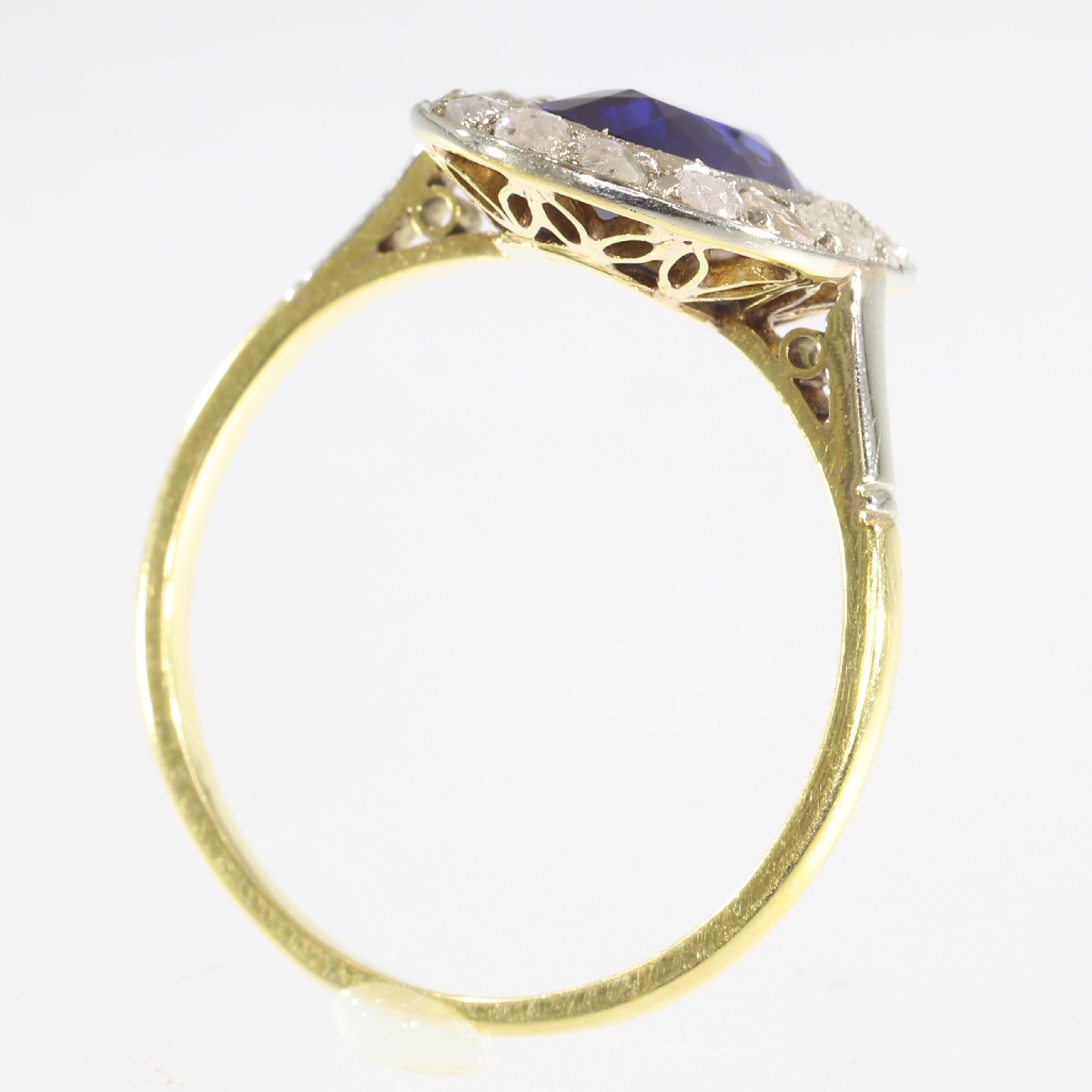 Estate diamond and sapphire anniversary or engagement ring (image 7 of 11)